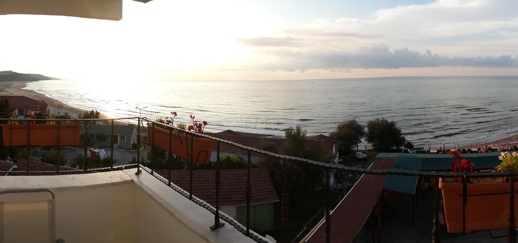 Klas Otel Si̇Le Şile Bilik gambar