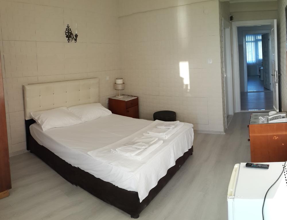Klas Otel Si̇Le Şile Bilik gambar